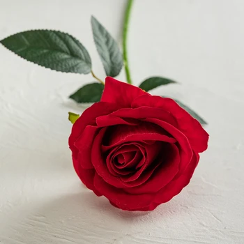 1 Adet Yapay İpek Kırmızı Güller Şube Düğün Gelin Aksesuarları Çiçek Düzenleme Ev Partisi Dekoratif Çiçekler Sahte Bitkiler