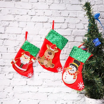 3 adet Elmas Boyama Noel Çorap DIY Noel Ağacı Asılı Dekorasyon Kolye Şeker Çanta El Sanatları Noel Çorap Hediyeler